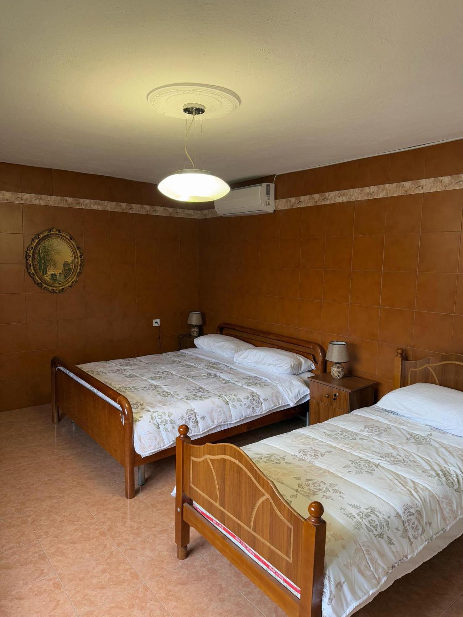 Shkodra Guest House 2 מראה חיצוני תמונה