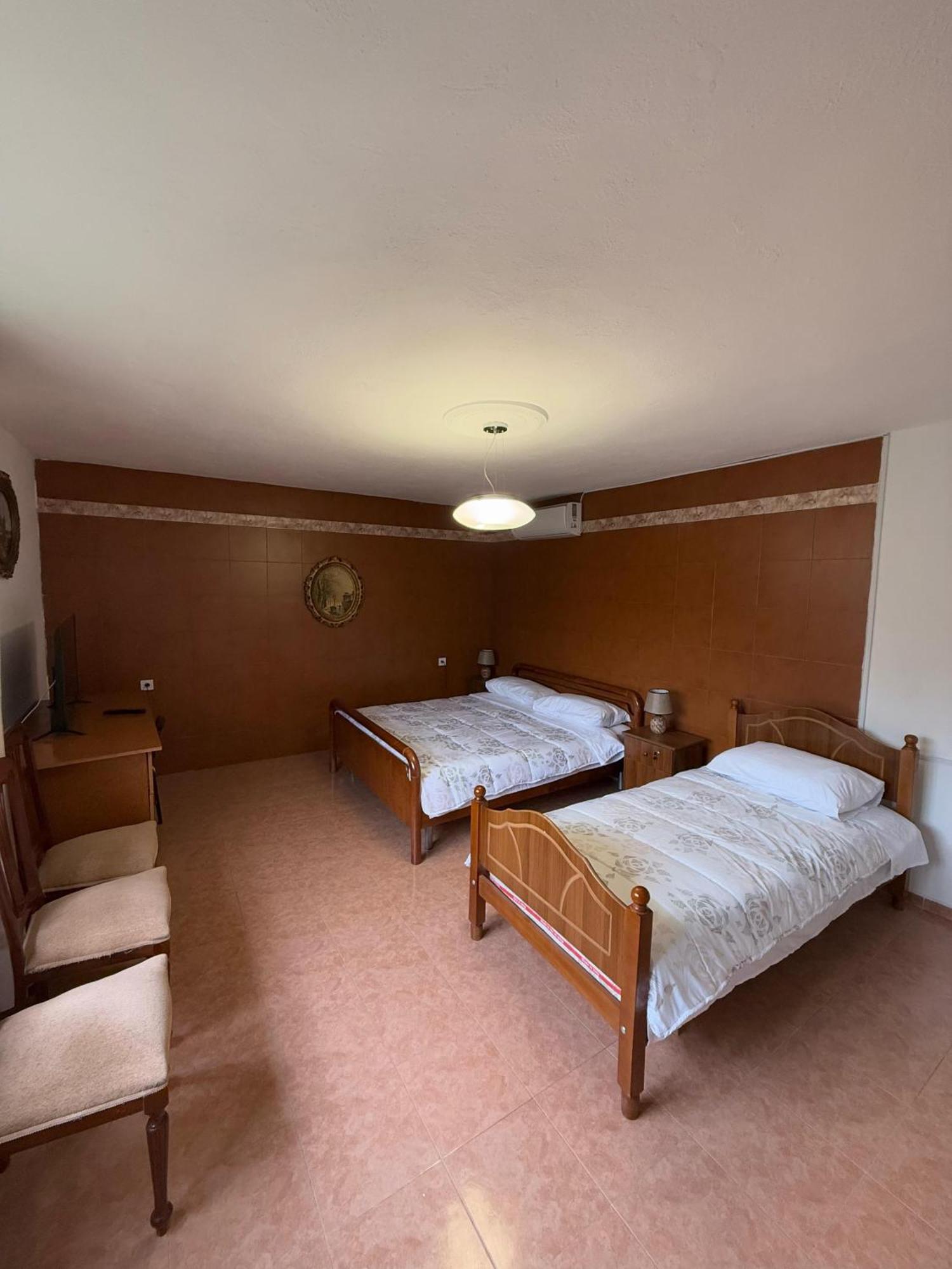 Shkodra Guest House 2 מראה חיצוני תמונה