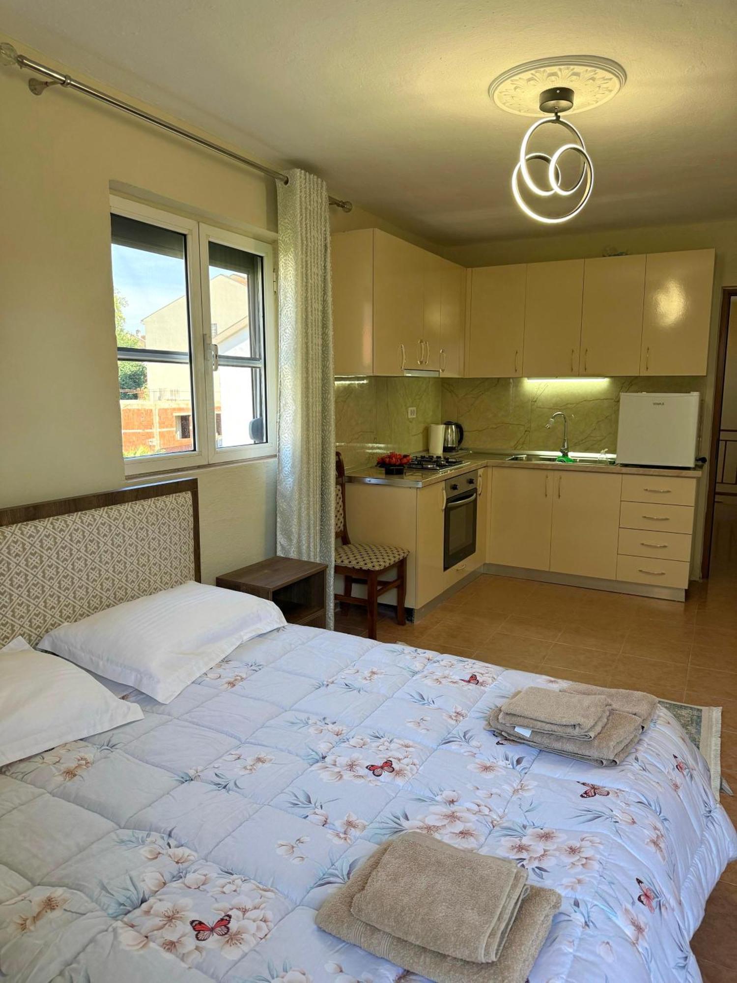 Shkodra Guest House 2 מראה חיצוני תמונה
