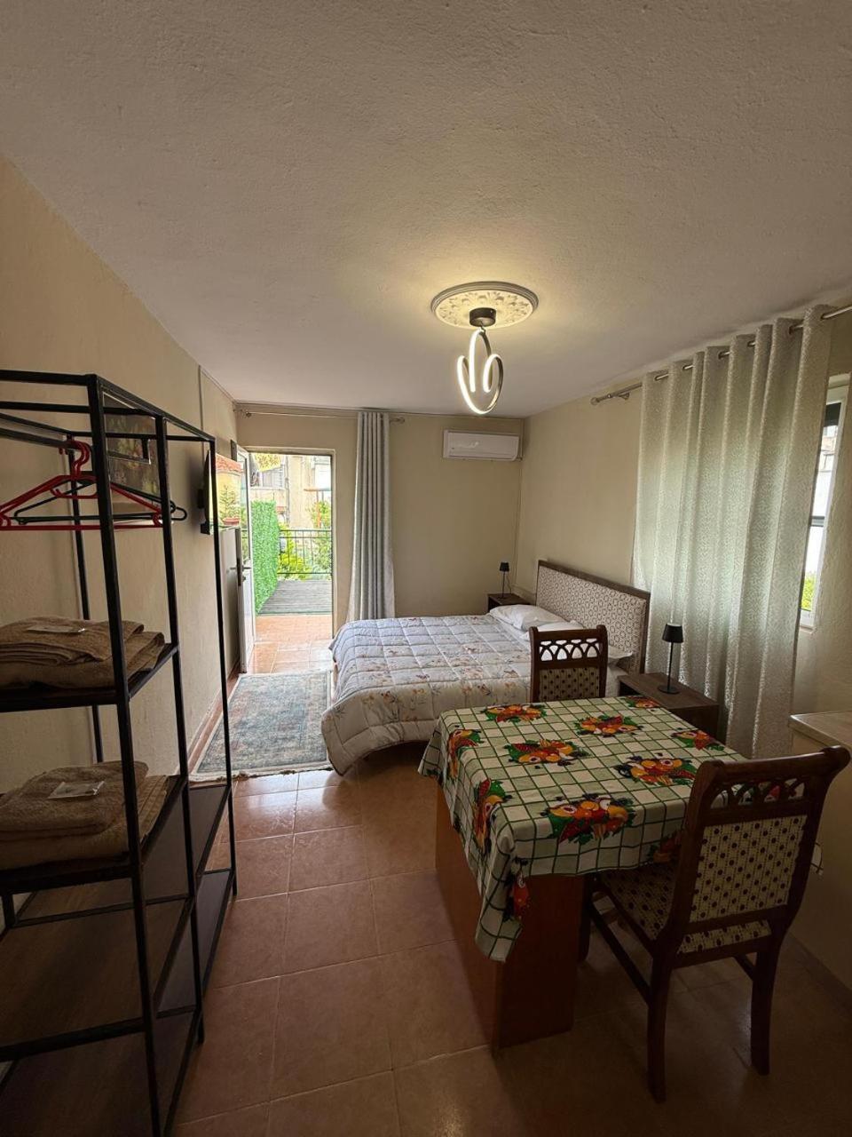 Shkodra Guest House 2 מראה חיצוני תמונה